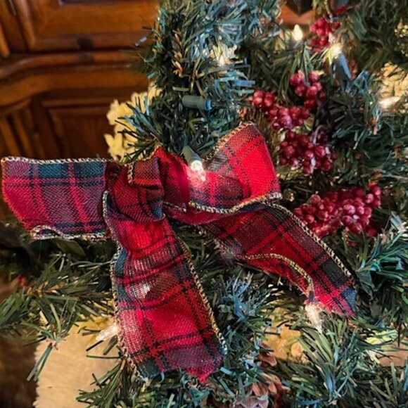 2pc 20" Red Tartan Plaid Bow White Flower Wreath Matching 18ft Pinecone Garland - Picture 6 of 14